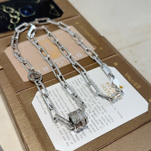 Bulgari Silver Necklace with Chain Links - Picture 6 of 6